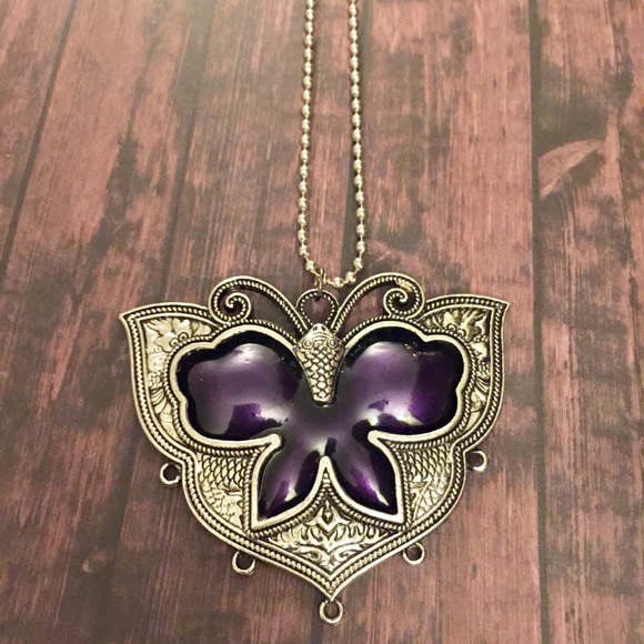 Repurposed upcycled butterfly serpent necklace - Picture 2 of 7
